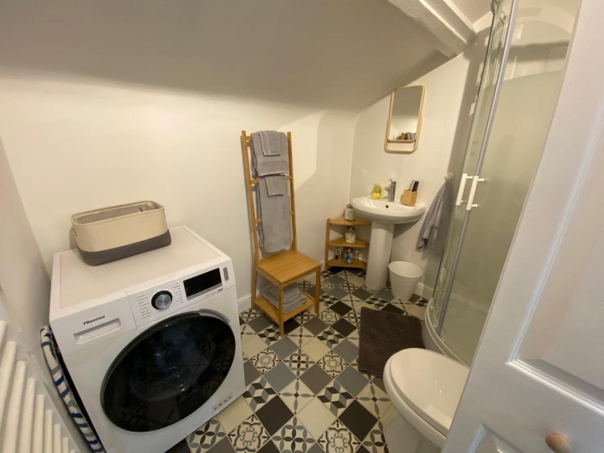 Craven Lodge Guesthouse Port Talbot Eksteriør bilde